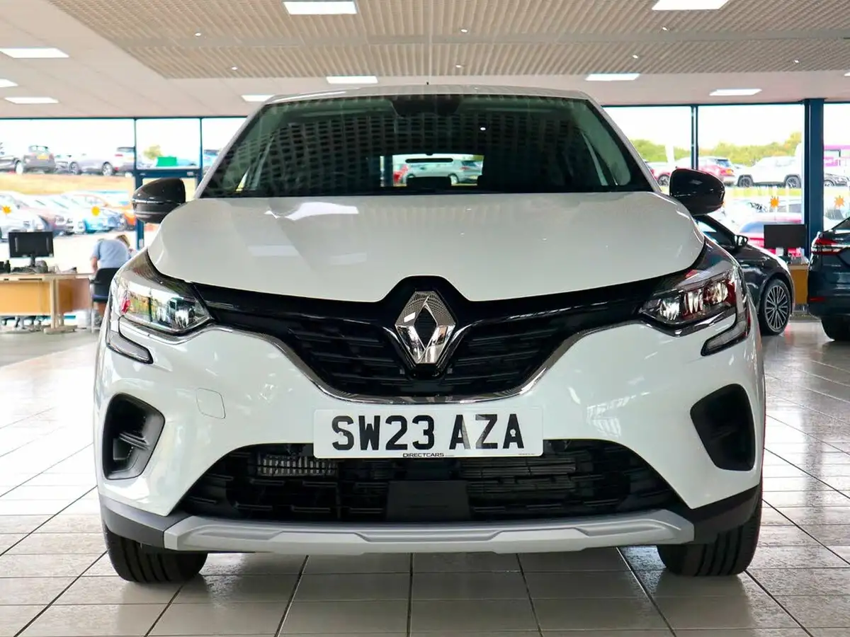 2023-renault-captur-10-tce-evolution-big-10