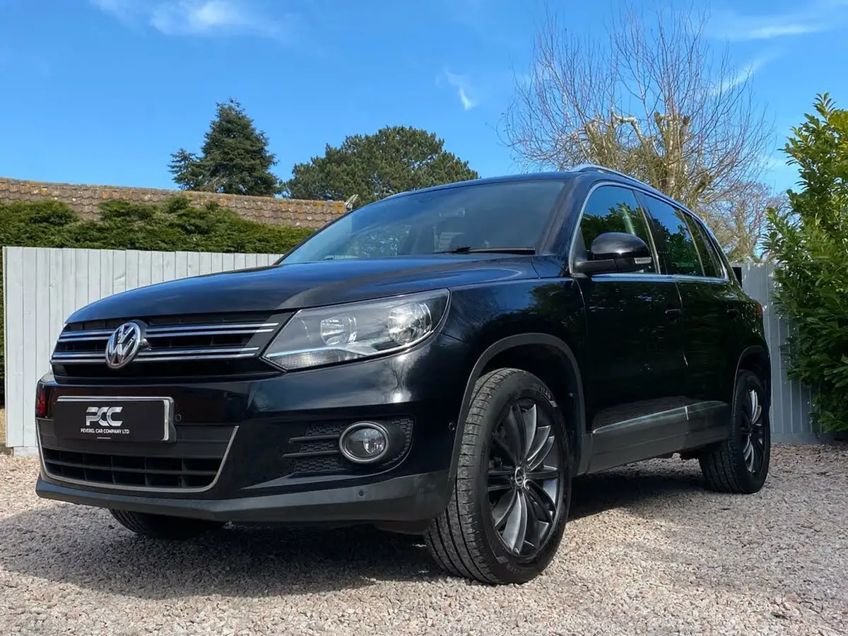 2012-volkswagen-tiguan-20td-sport-170ps-4wd-big-17