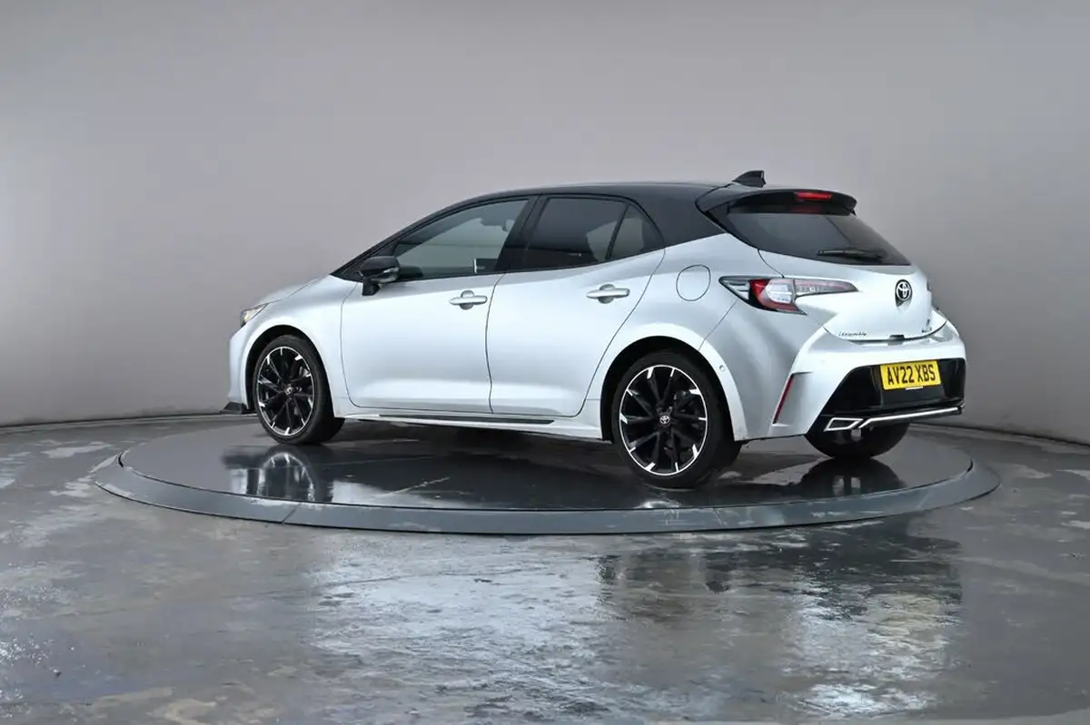 2022-toyota-corolla-18-vvt-i-gr-sport-120bhp-trk-hatchback-big-18
