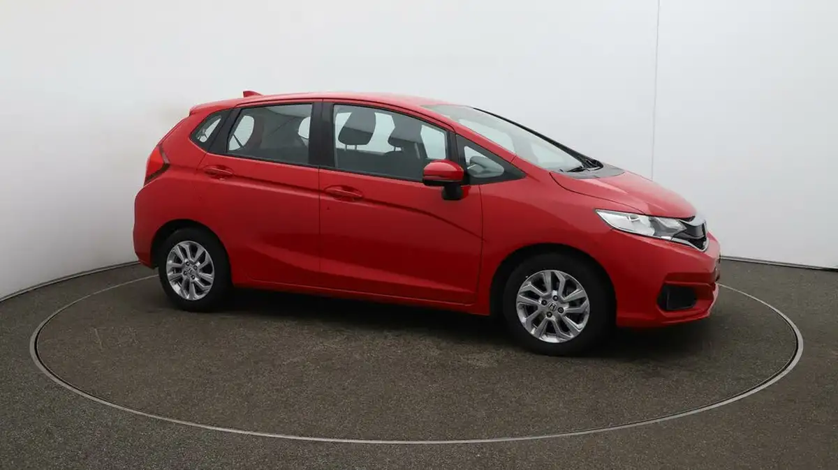 2019-honda-jazz-13-i-vtec-se-big-41