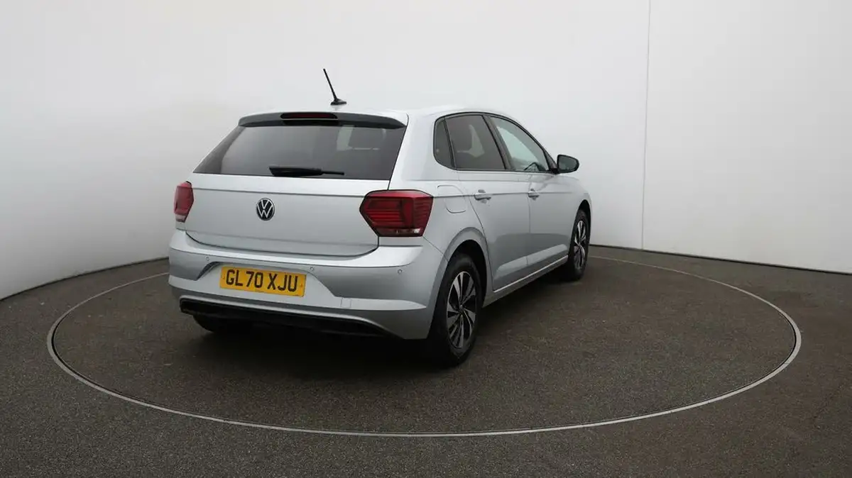 2021-volkswagen-polo-10-match-big-52