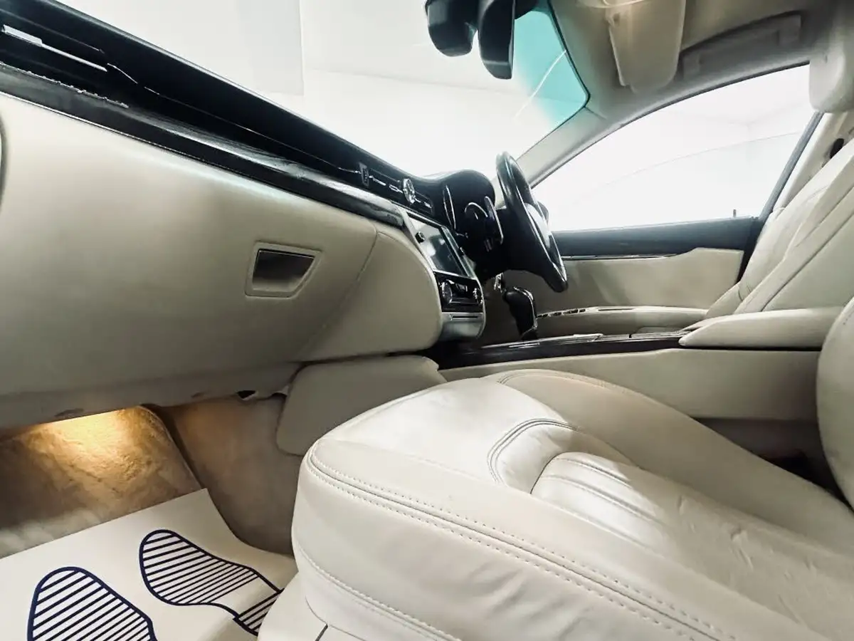 2015-maserati-quattroporte-30td-big-6