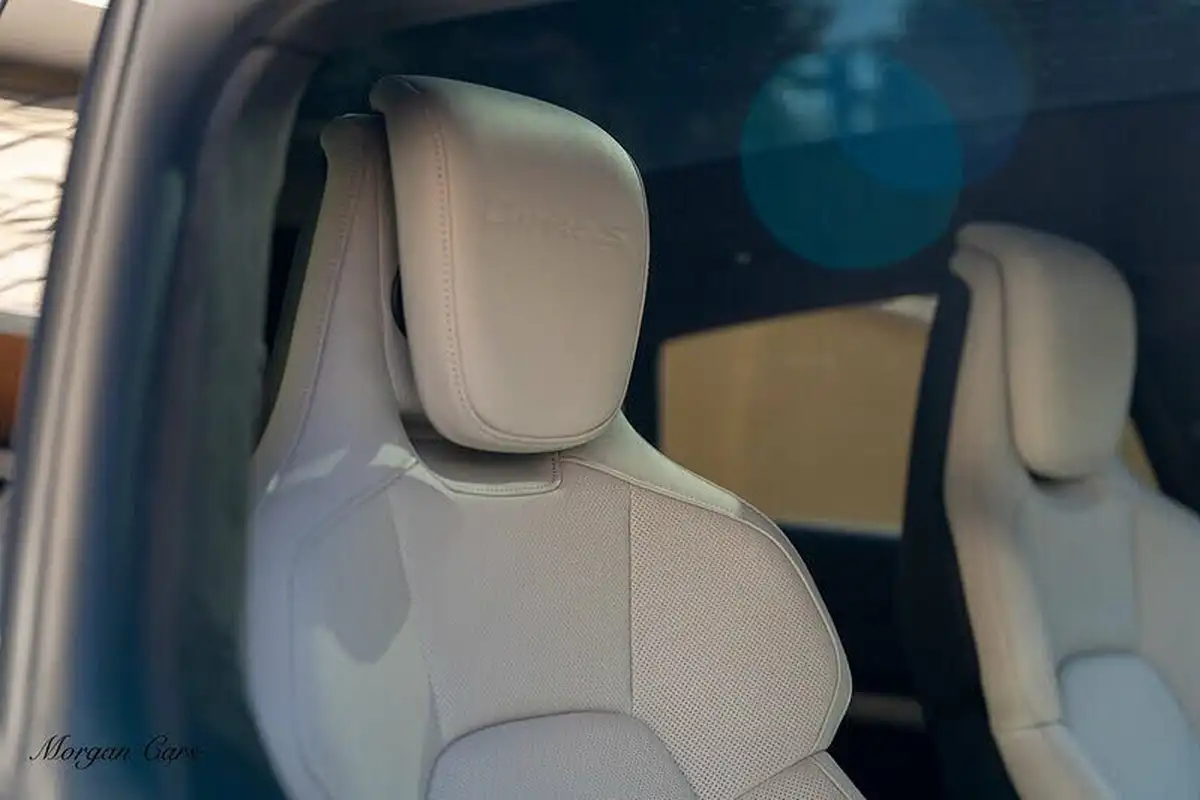 2021-porsche-taycan-e-turbo-s-cross-turismo-awd-big-30