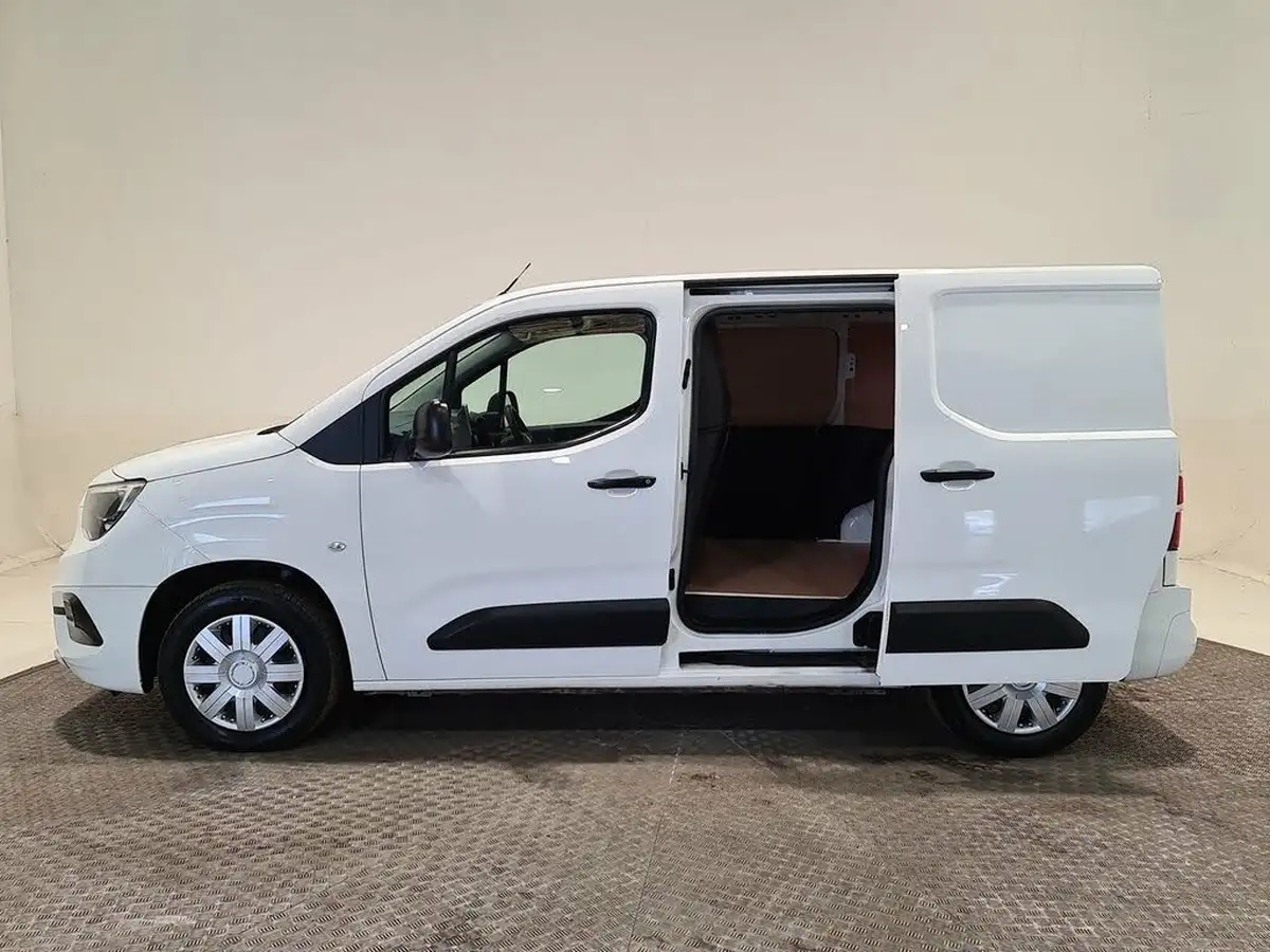 2020-vauxhall-combo-15cdti-sportive-2000-100pseu6dt-big-26
