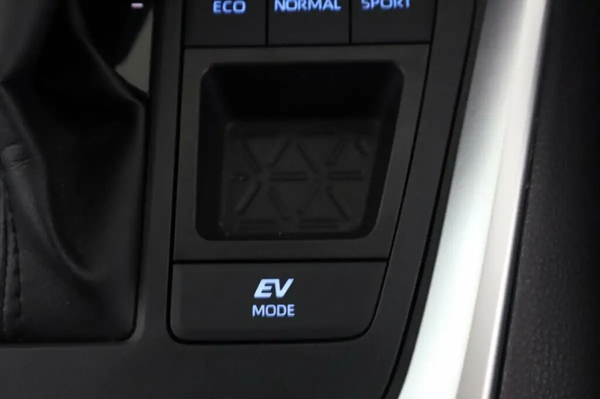 2021-toyota-rav4-25-vvt-i-excel-215bhp-big-27