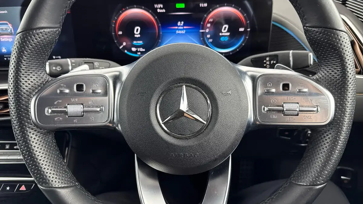 2021-mercedes-benz-eqc-e-eqc-400-amg-line-big-20