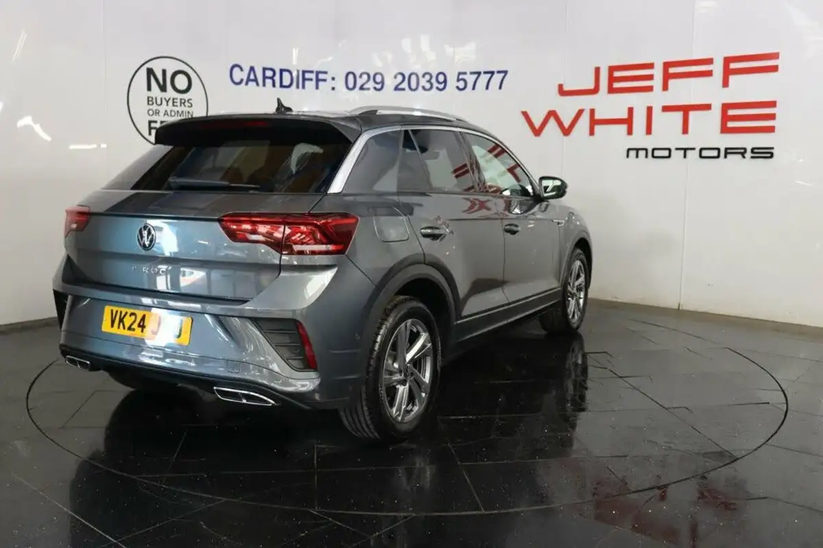 2024-volkswagen-t-roc-15-tsi-r-line-hatchback-5d-big-4