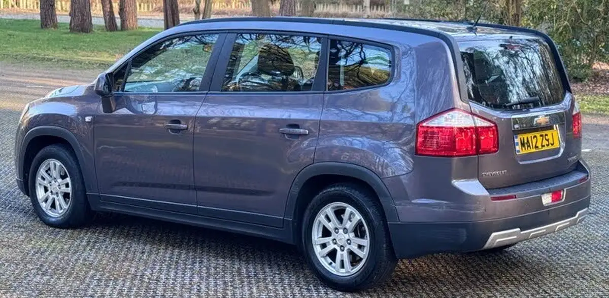 2012-chevrolet-orlando-20td-lt-130ps-big-13
