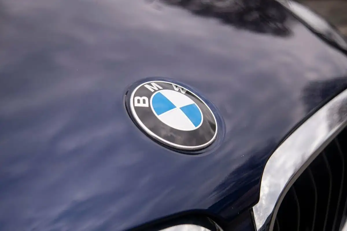 2019-bmw-5-series-20-520i-m-sport-touring-5d-big-33