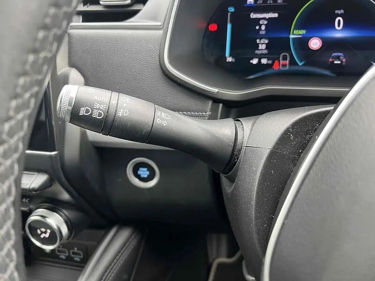 2020-renault-zoe-e-i-gt-line-big-38