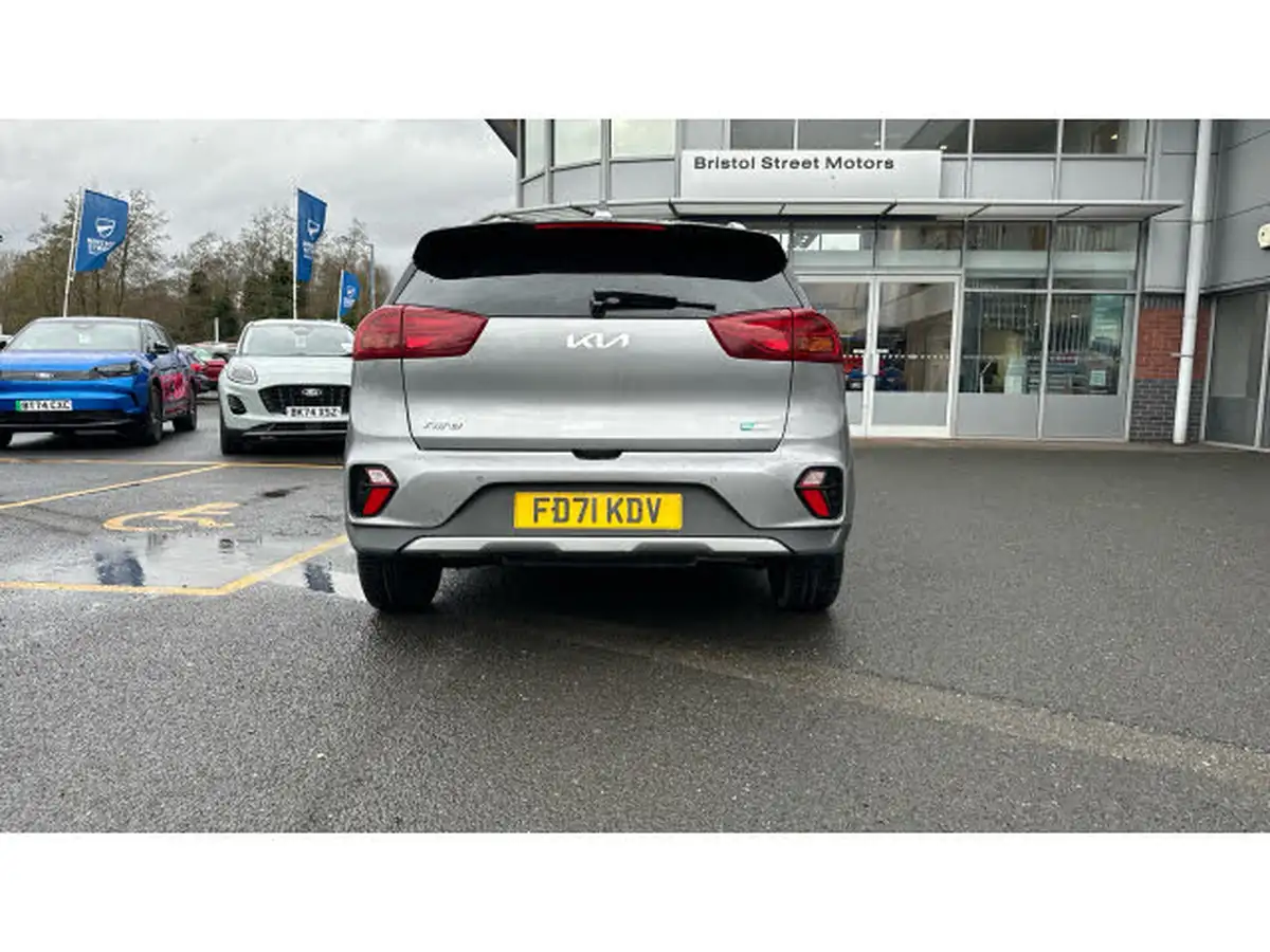 2022-kia-niro-16-gdi-2-139bhp-156kwh-big-25