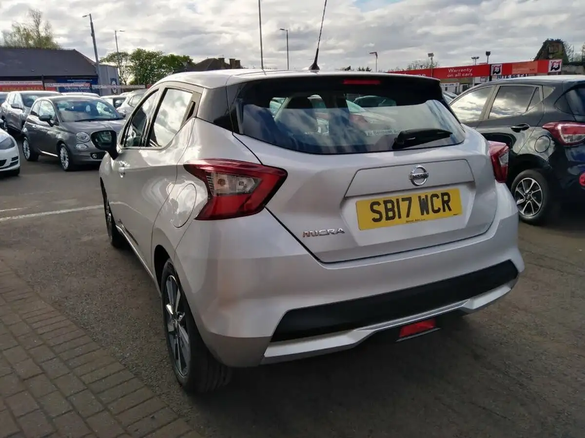2017-nissan-micra-09-ig-t-acenta-big-7