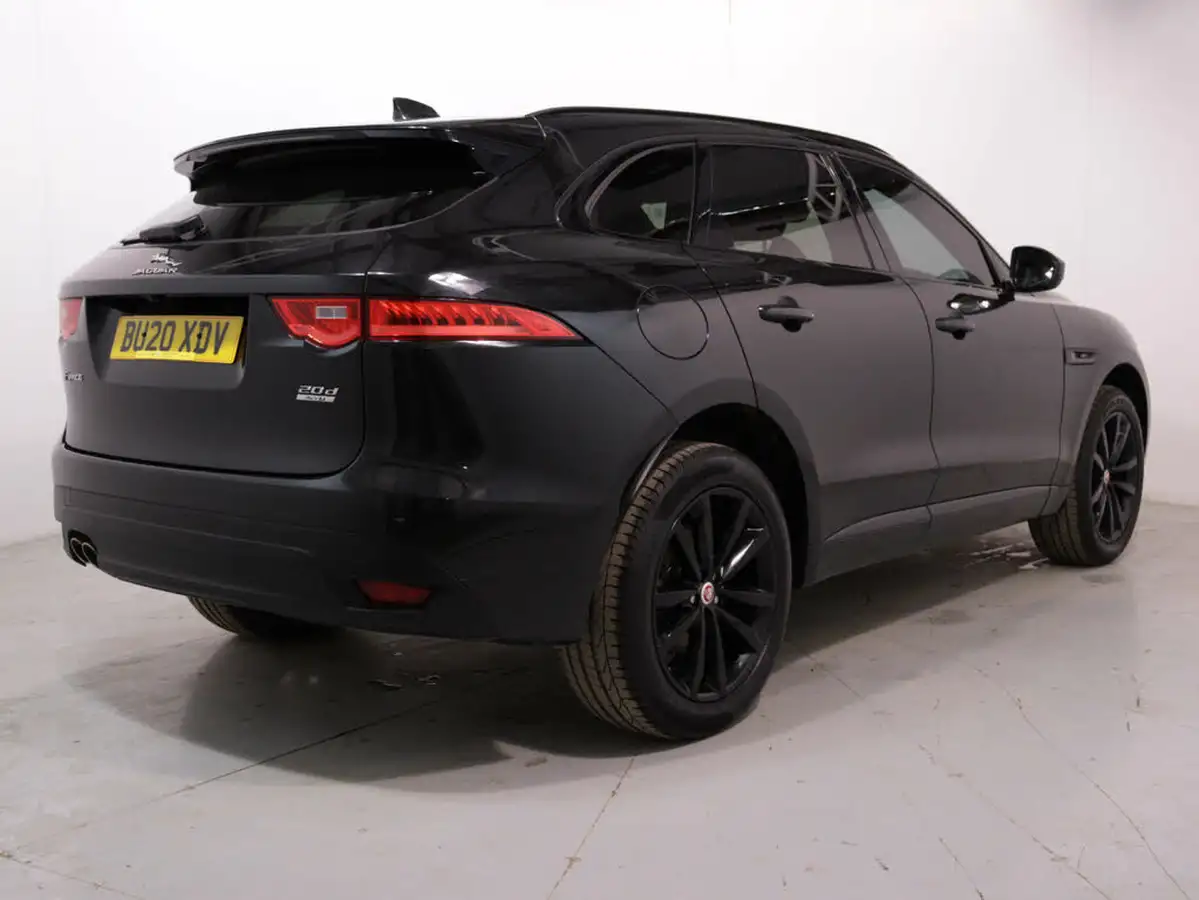 2020-jaguar-f-pace-20-i4d-chequered-flag-180ps-big-6