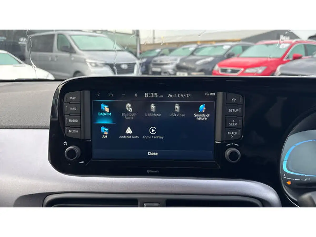 2024-hyundai-i10-12-premium-79ps-big-47