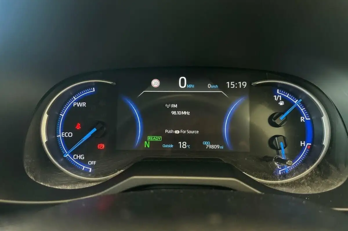 2020-toyota-rav4-25-vvt-i-design-219bhp-big-11