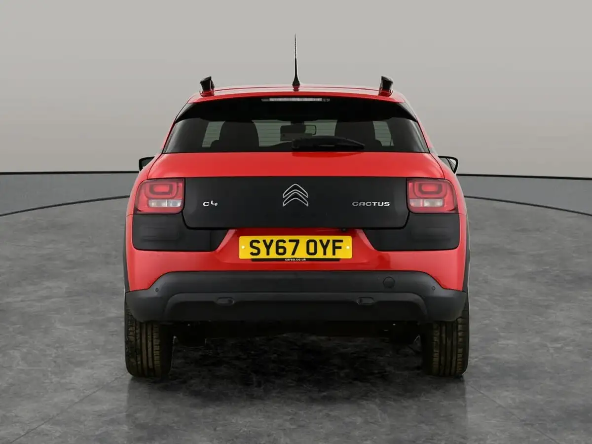 2018-citroen-c4-cactus-16bluehdi-flair-big-8