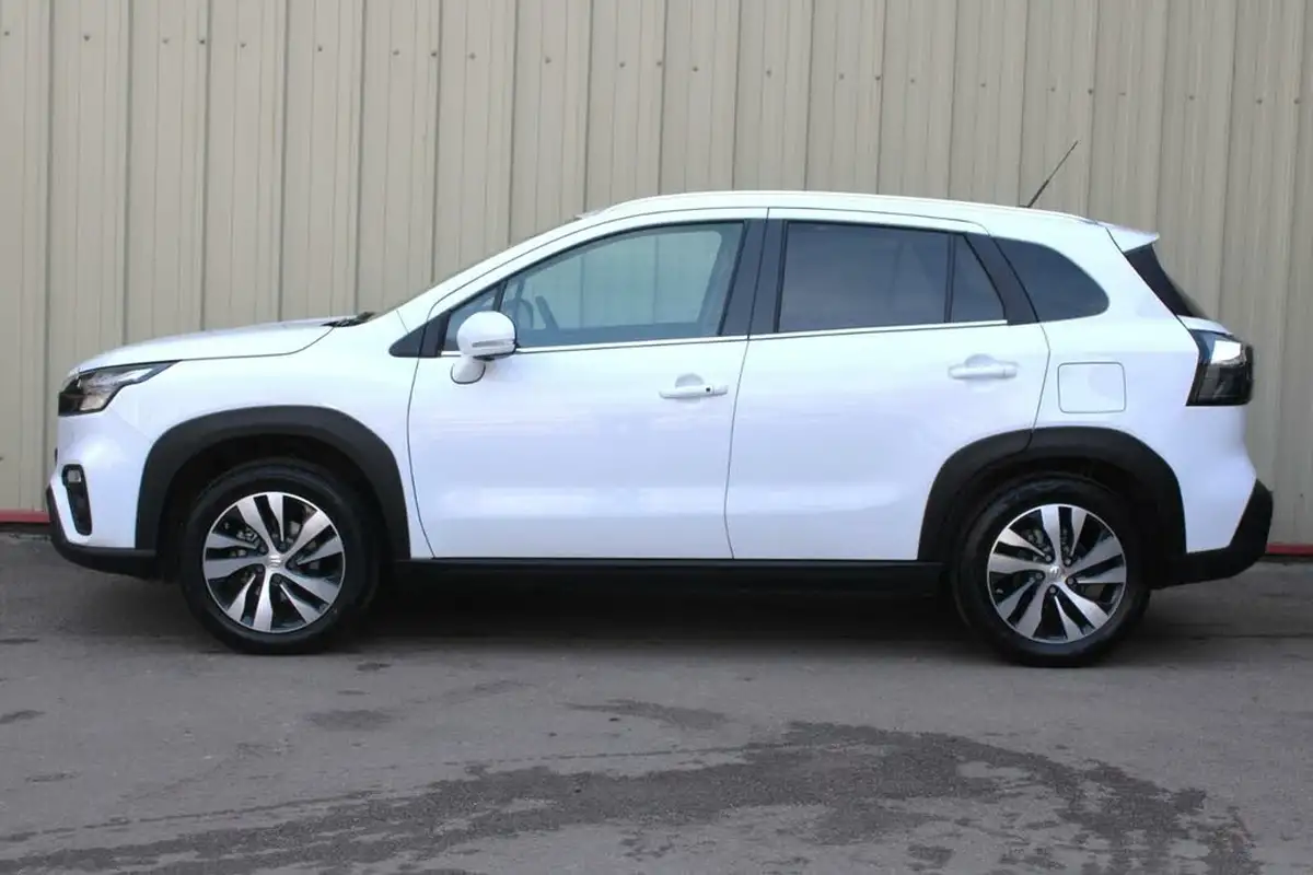 2024-suzuki-s-cross-14-boosterjet-ultra-big-3
