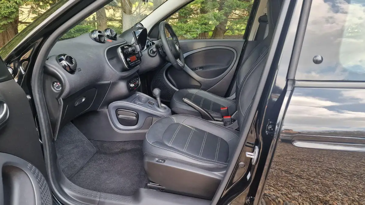 2017-smart-forfour-09-prime-sport-90bhp-ss-twinamic-big-5