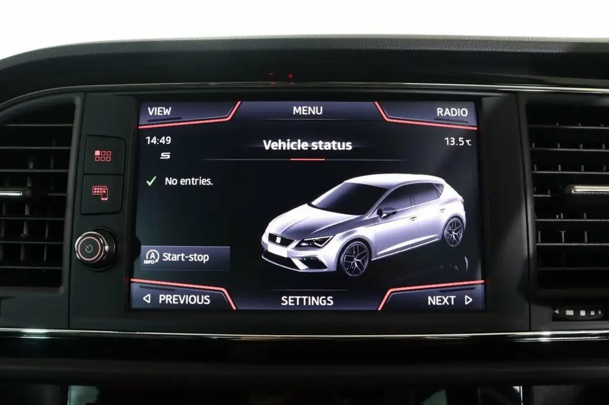 2019-seat-leon-20-tsi-fr-sport-hatchback-big-39