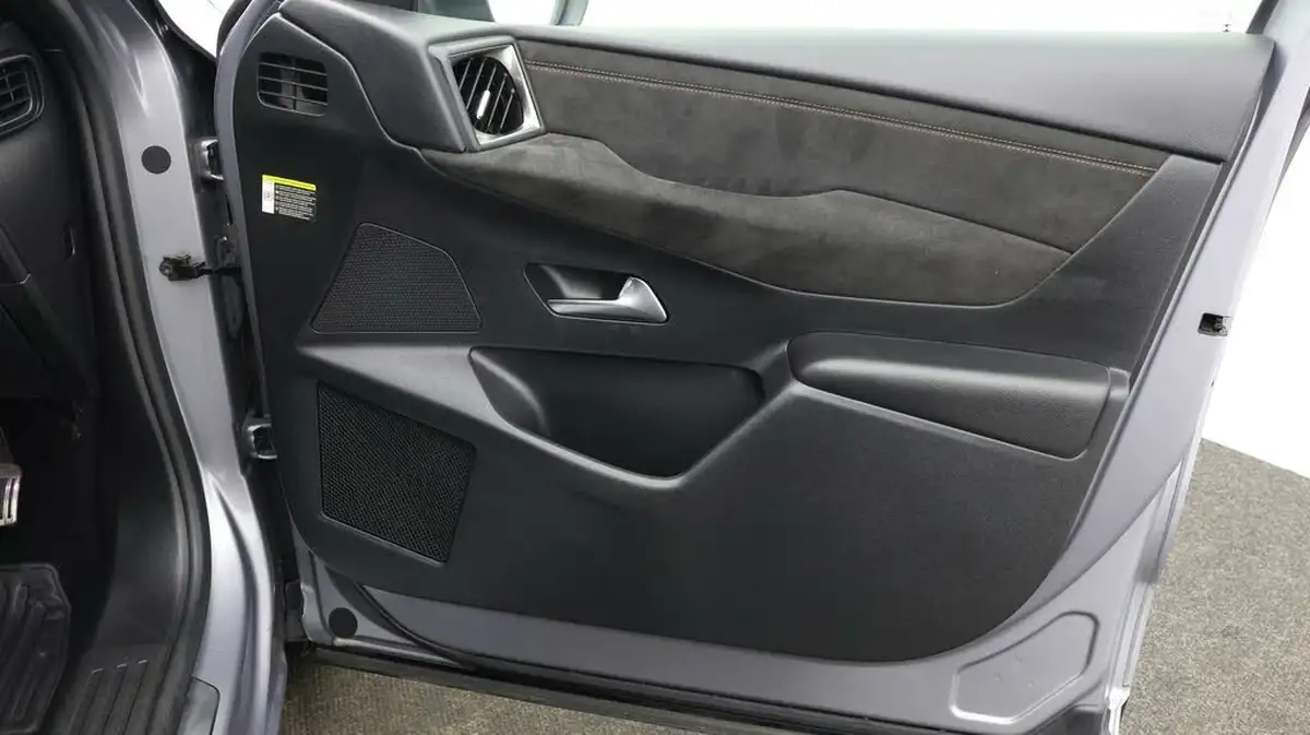 2020-ds-ds-3-crossback-12-puretech-performance-line-100ps-big-14
