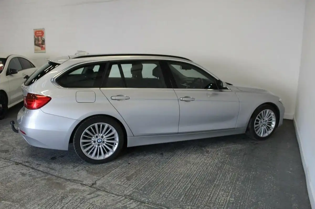 2013-bmw-3-series-20td-320d-luxury-184bhp-ss-touring-5d-auto-big-7