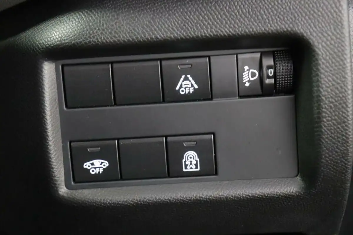 2020-citroen-c5-aircross-12-puretech-flair-big-16