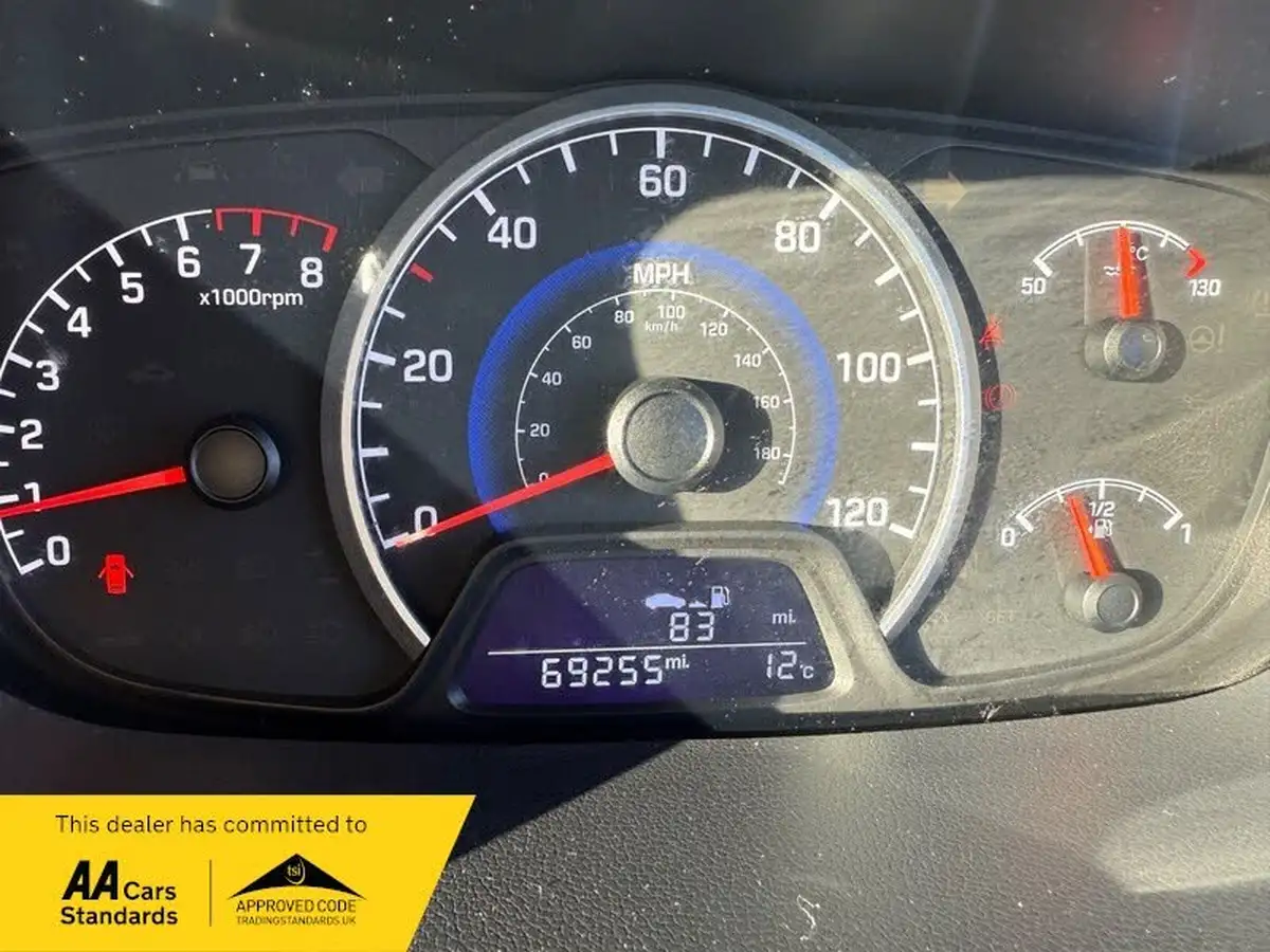 2019-hyundai-i10-10-premium-67ps-big-11