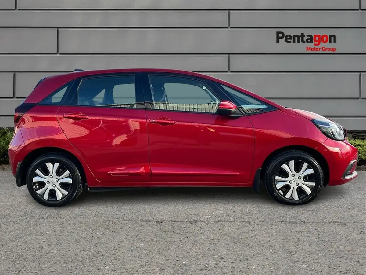 2021-honda-jazz-15-i-mmd-sr-107ps-big-12