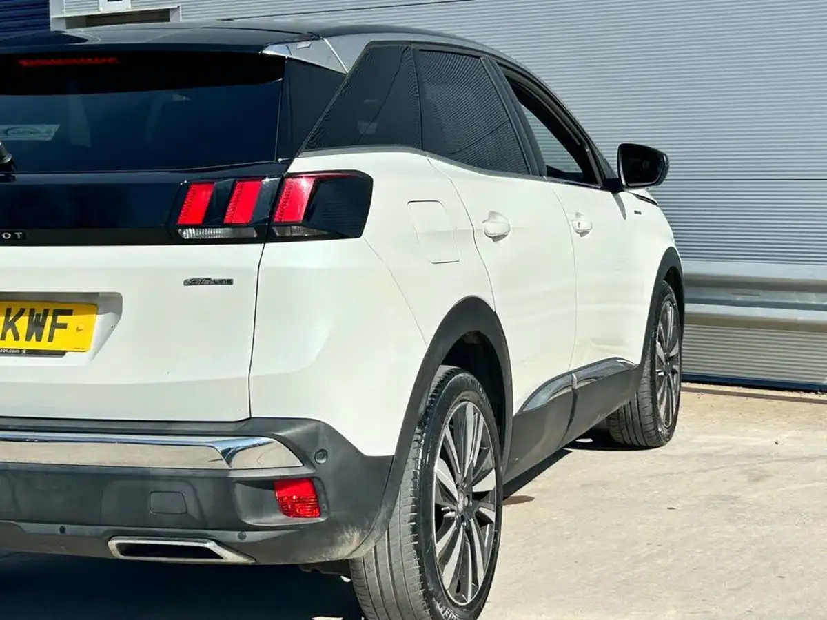 2017-peugeot-3008-suv-16-bluehdi-gt-line-big-6
