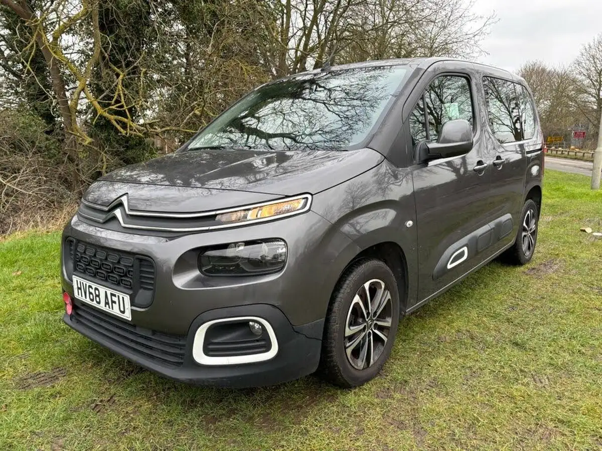 2018-citroen-berlingo-12-puretech-feel-m-size-big-1