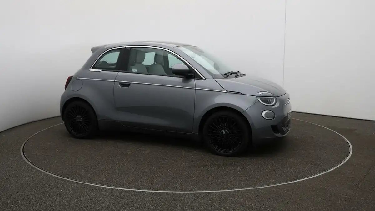 2022-fiat-500-e-la-prima-big-43