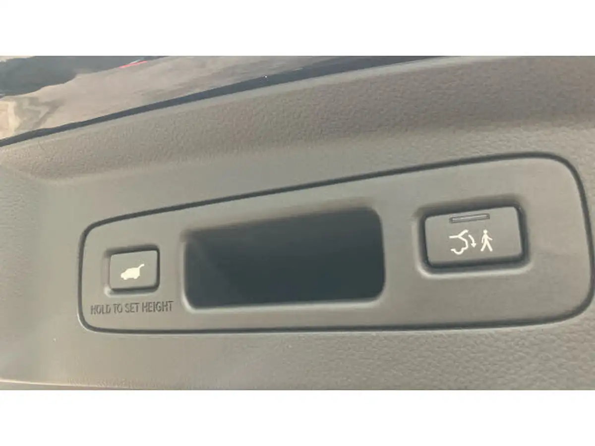 2024-honda-hr-v-15-i-mmd-advance-big-29