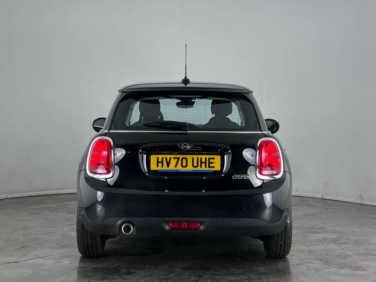 2020-mini-cooper-15-cooper-classic-hatchback-3d-auto-big-4