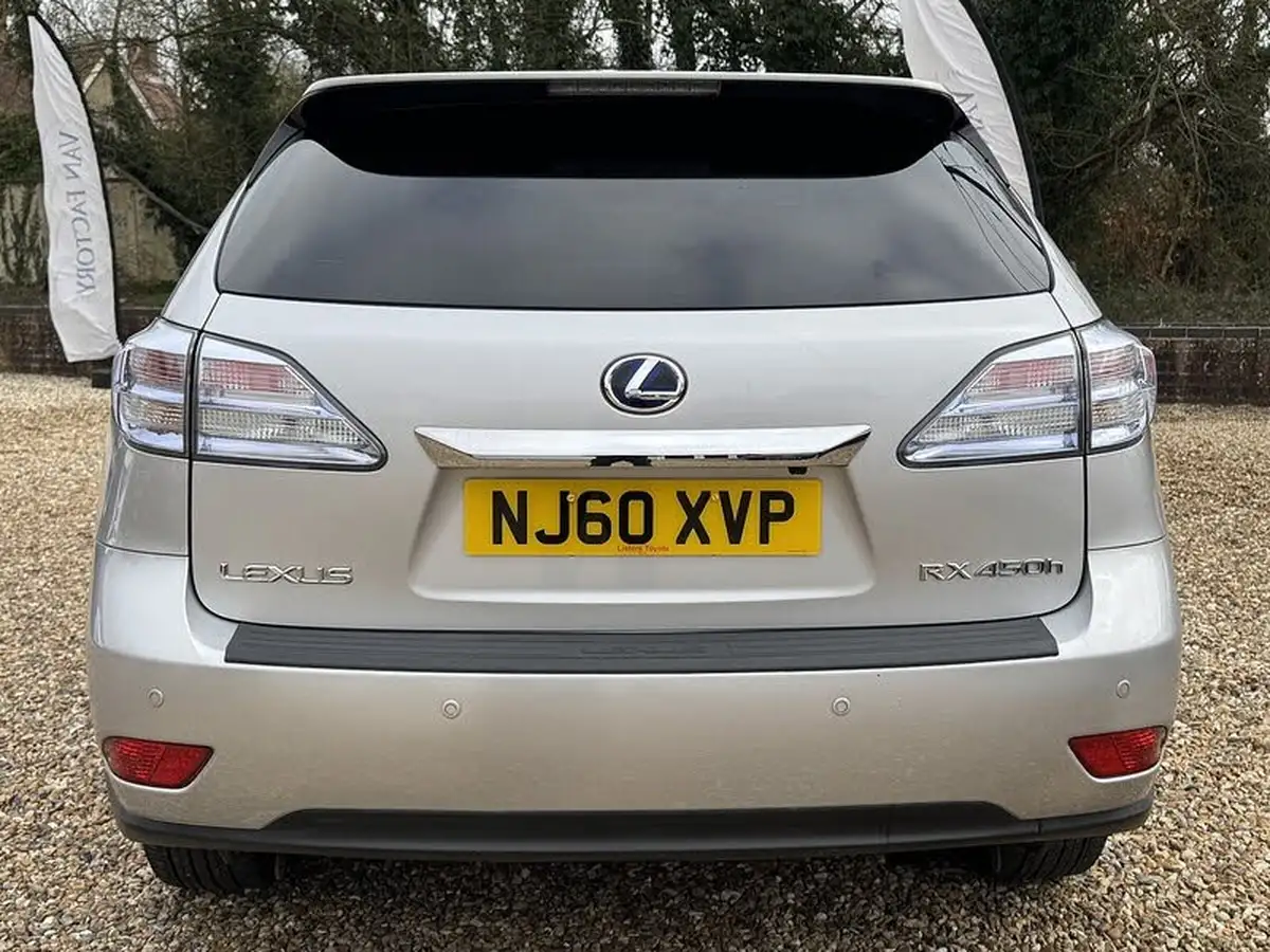 2010-lexus-rx-450h-35-se-i-big-31
