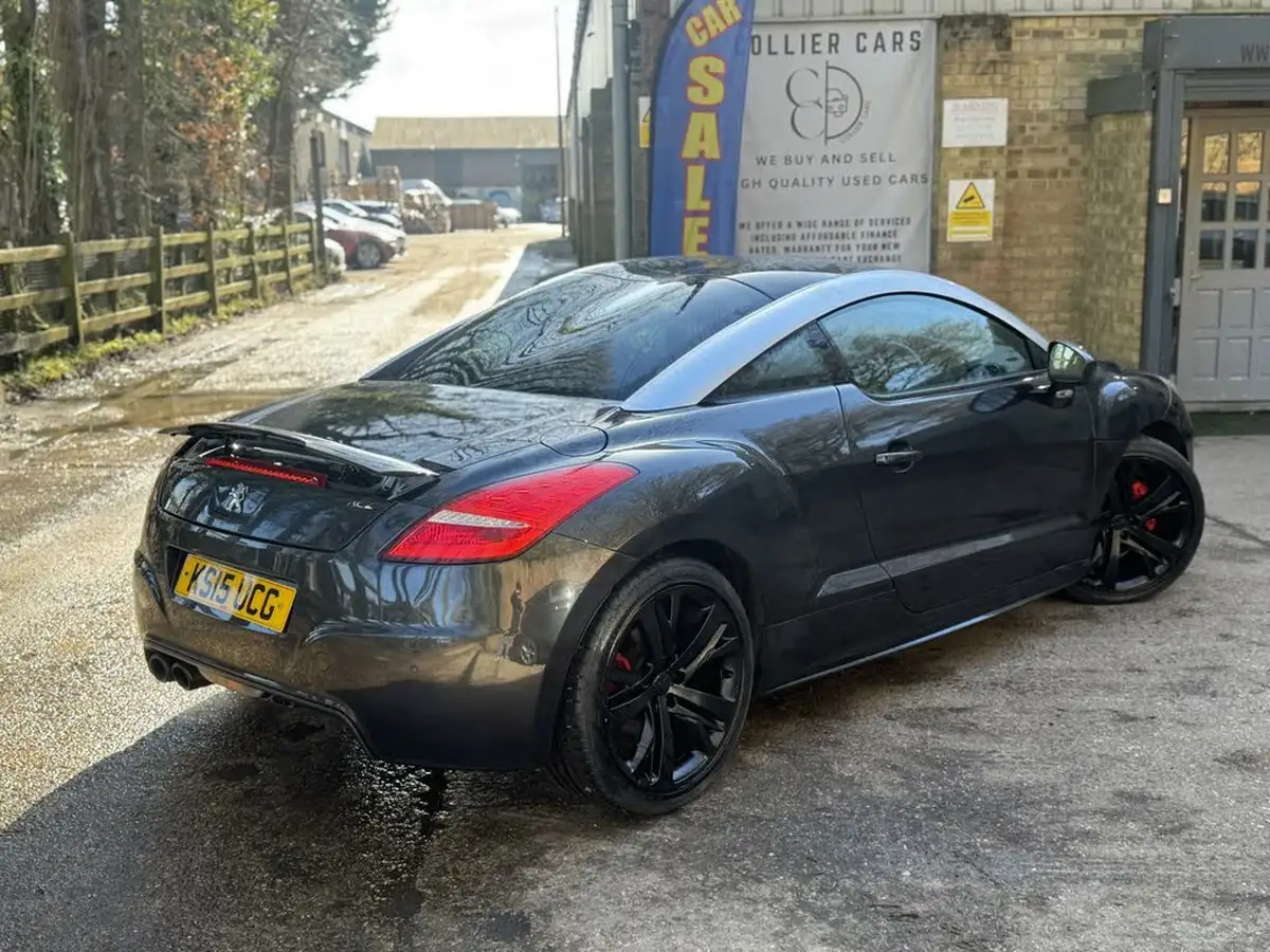 2015-peugeot-rcz-16-gt-156bhp-big-15
