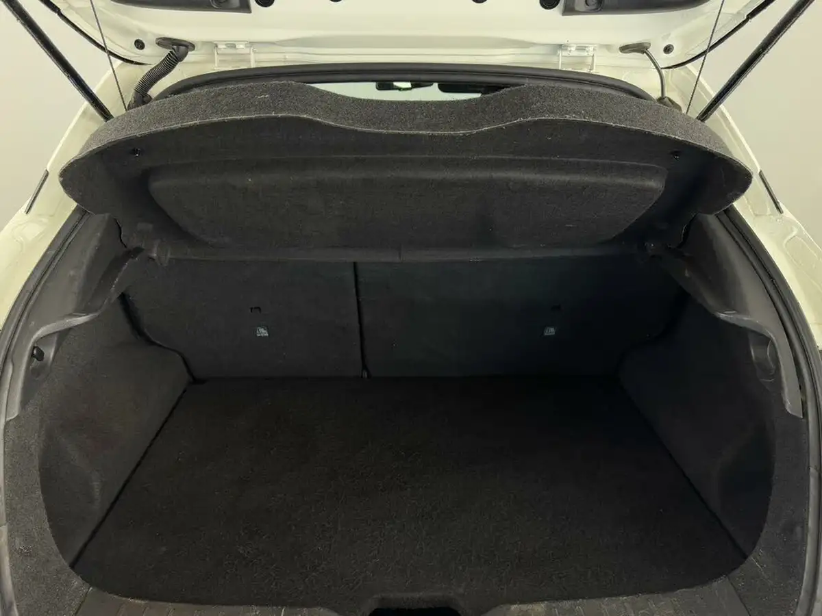 2023-nissan-juke-10-dig-t-n-connecta-dct-big-40