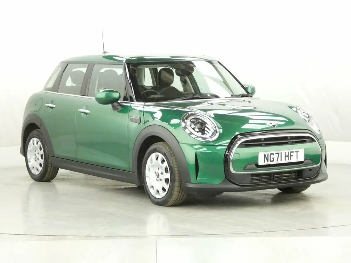 2021-mini-cooper-15-one-classic-5d-big-1
