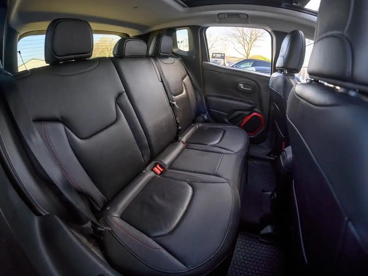 2016-jeep-renegade-20multijet-ii-trailhawk-big-36