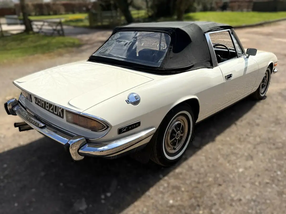 1972-triumph-stag-30-big-26