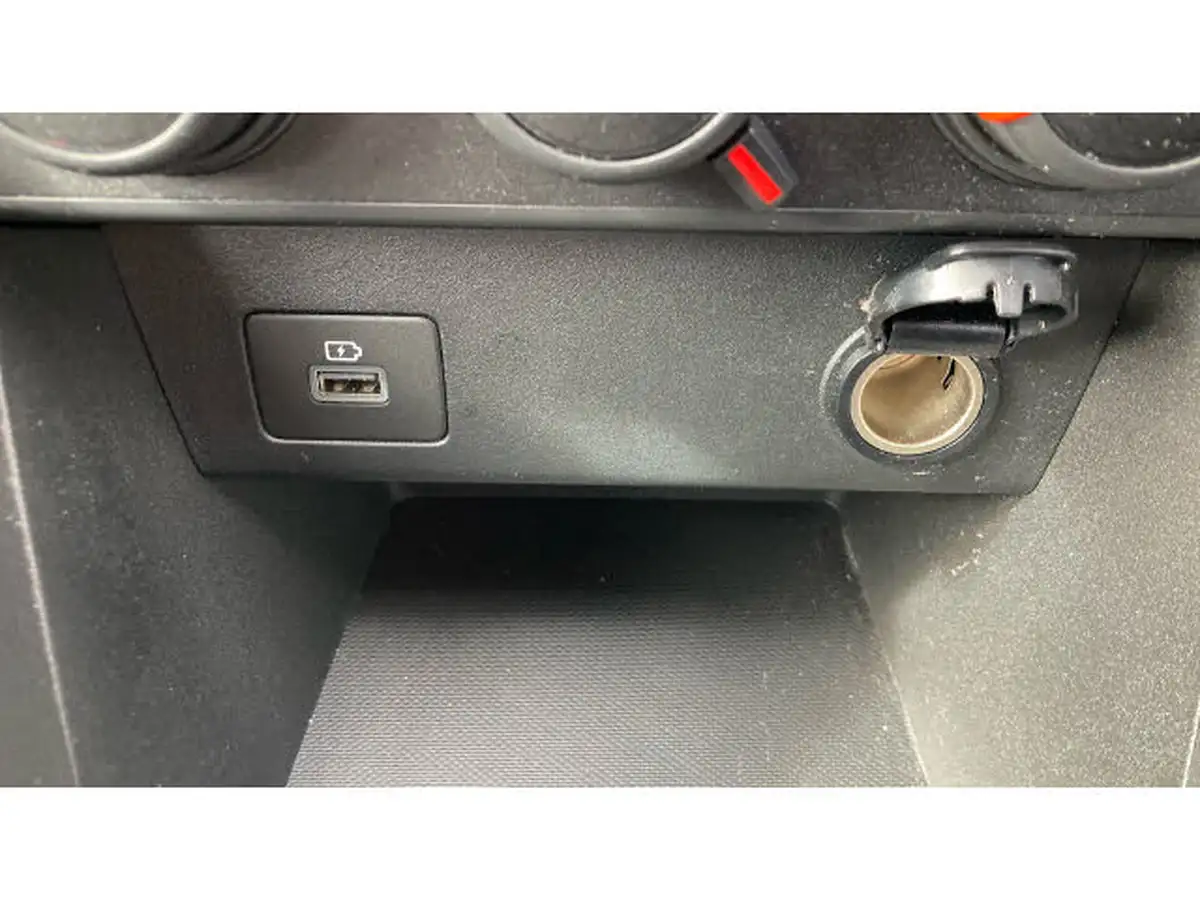2022-dacia-sandero-10-tce-comfort-90bhp-cvt-big-31