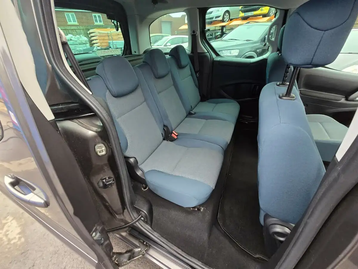 2018-citroen-berlingo-12-puretech-multispace-feel-big-26