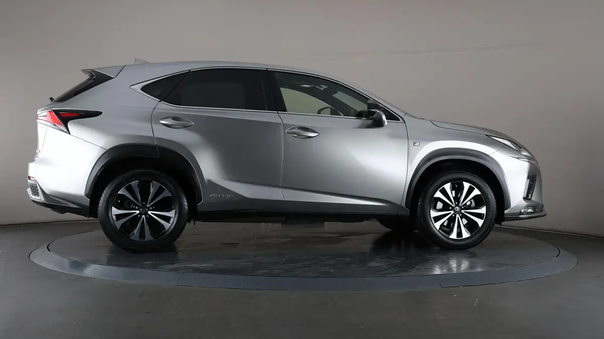 2021-lexus-nx-300h-25-f-sport-premium-pack-big-30