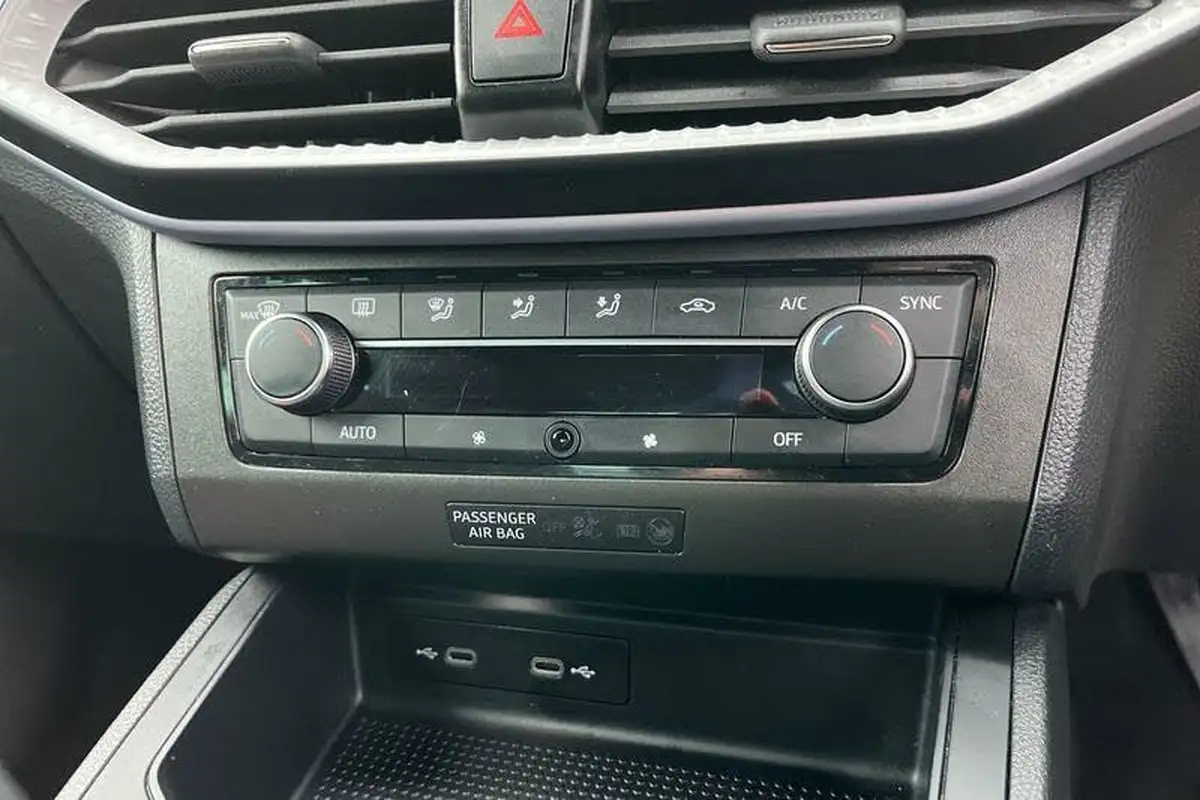 2022-seat-ibiza-10-tsi-fr-sport-110ps-big-24