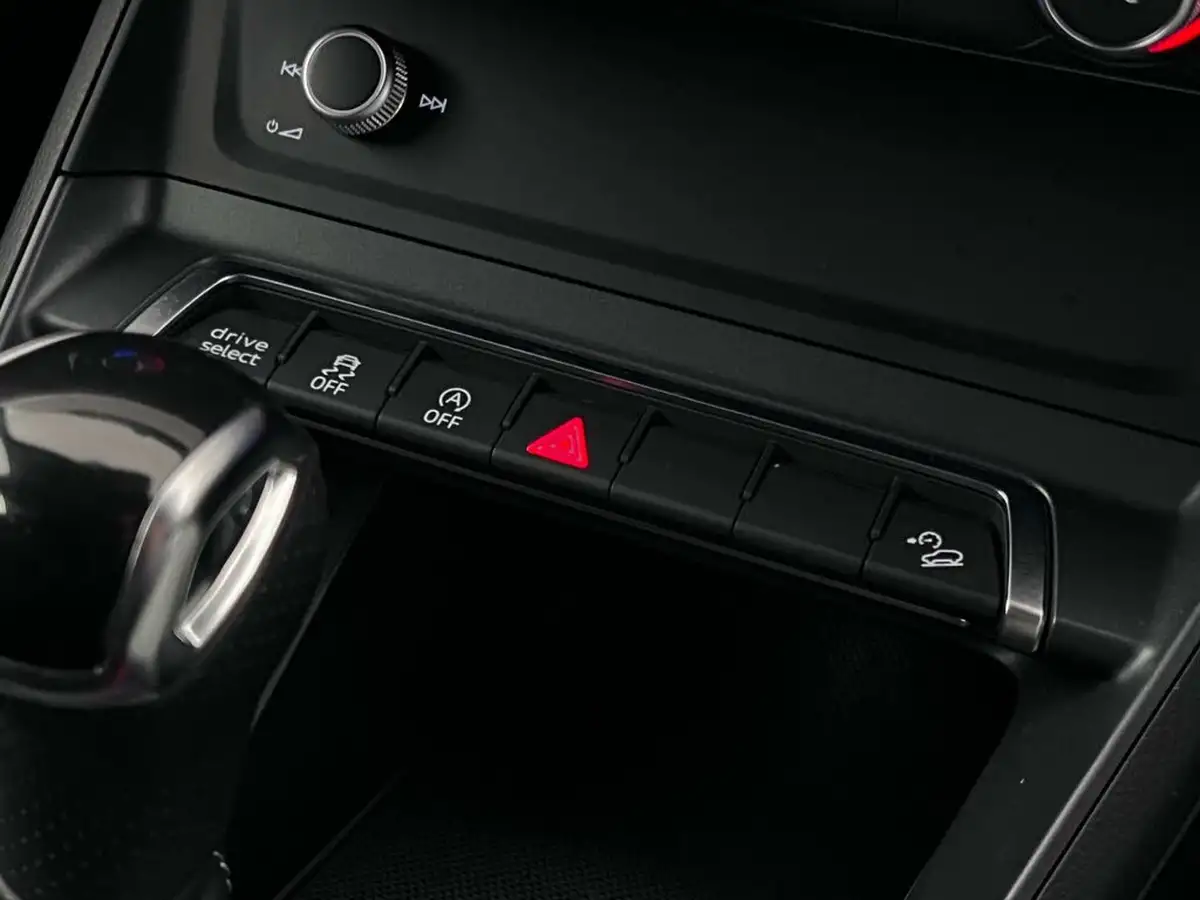 2020-audi-q3-15-35-tfsi-s-line-cod-station-wagon-tronic-big-50