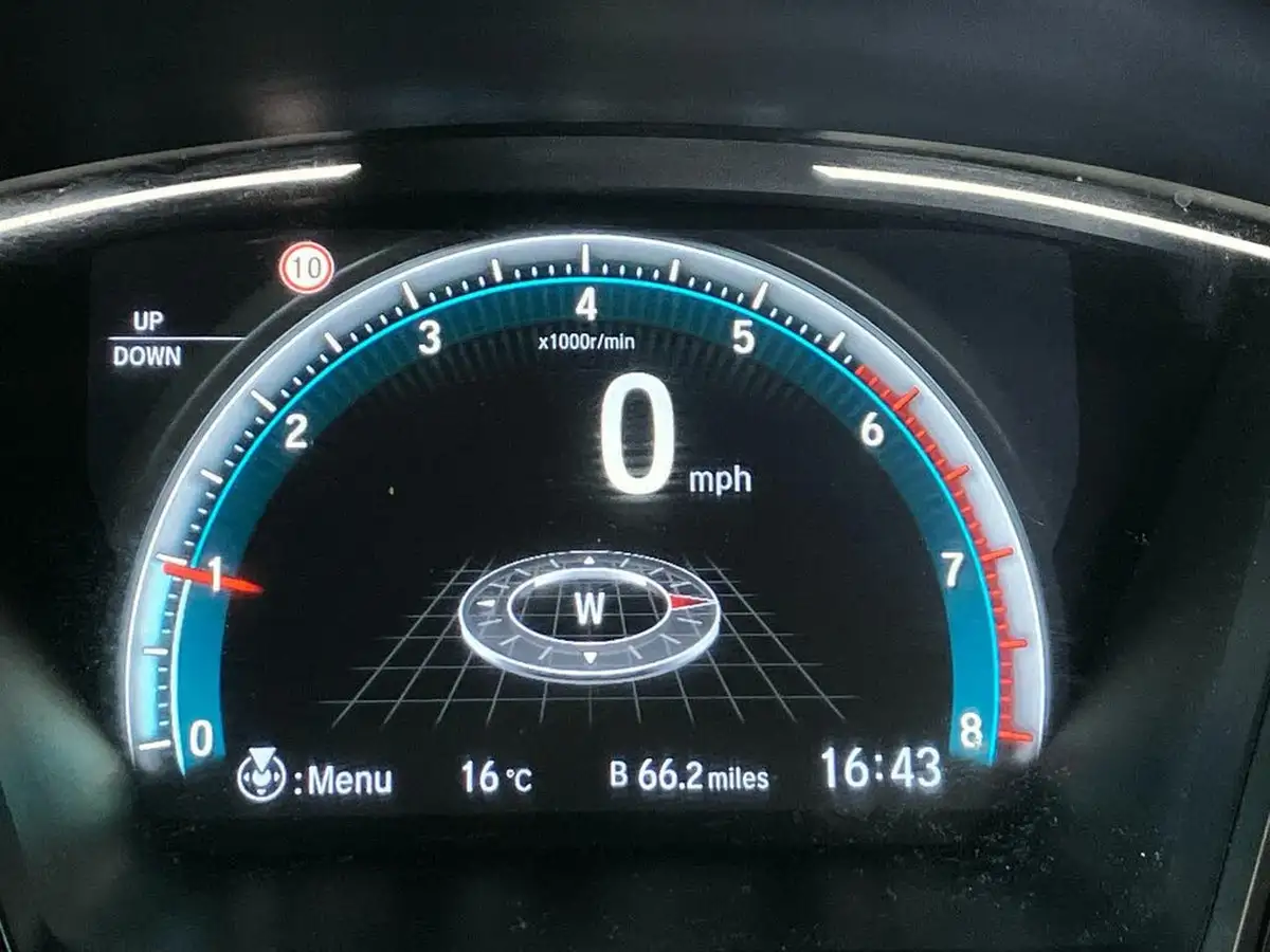 2020-honda-civic-10-vtec-turbo-sr-hatchback-5d-big-55