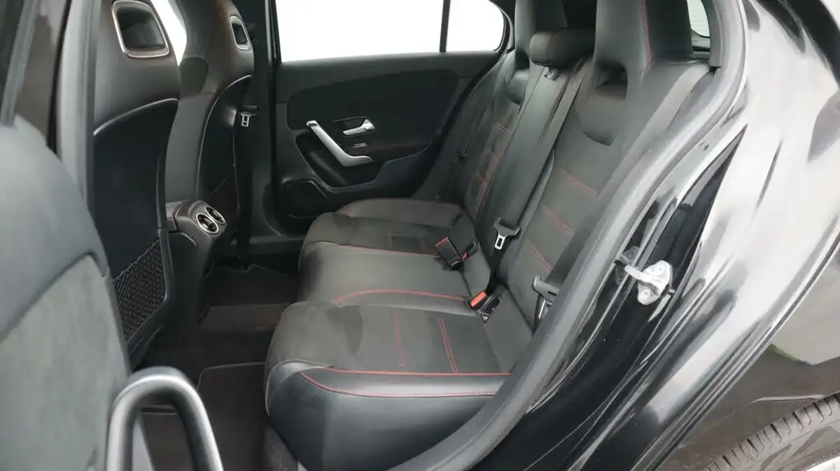 2020-mercedes-benz-a-class-13-a200-amg-line-executive-hatchback-5d-7g-dct-big-16