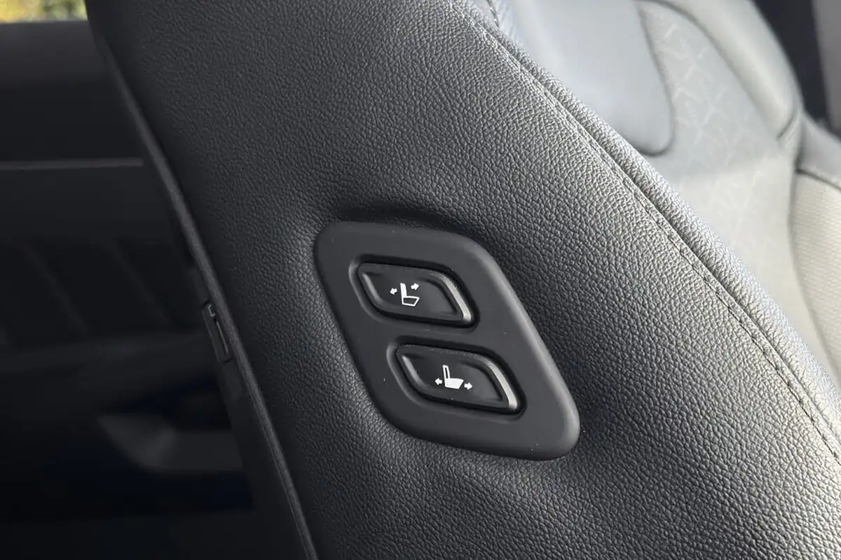 2022-kia-sorento-16-t-gdi-3-226bhp-hev-big-43