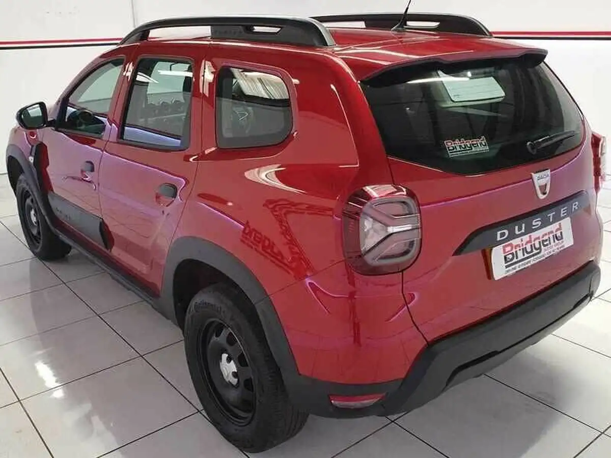2022-dacia-duster-09-tce-essential-big-3