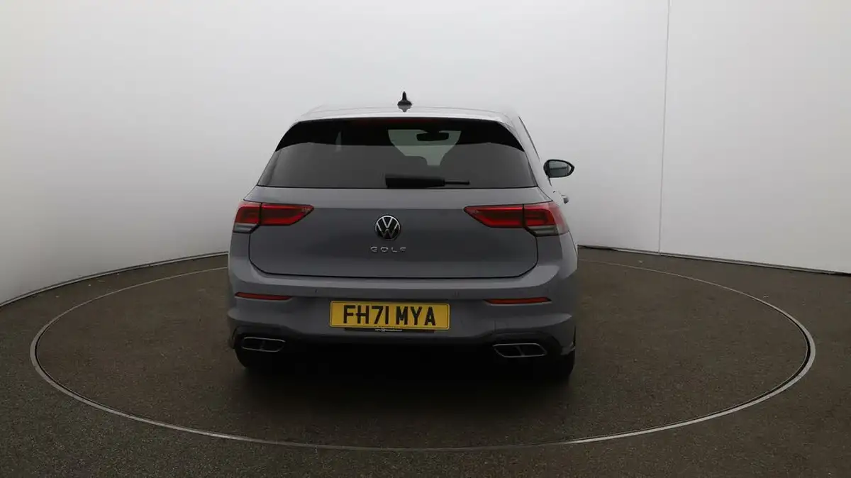 2022-volkswagen-golf-15-tsi-r-line-150ps-hatchback-big-50
