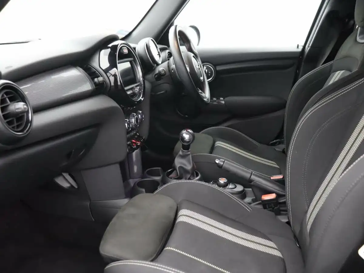2020-mini-cooper-15-cooper-sport-hatchback-5d-big-20